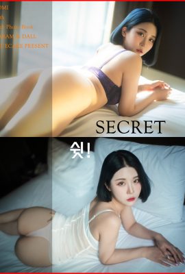 Jeong Bomi 정보미, [BLUECAKE] SECRET – Set.01