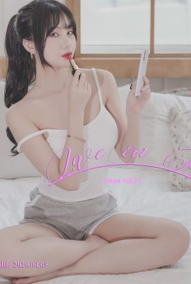 Yuna 유나, [SAINT Photolife] Love On Top Set.02