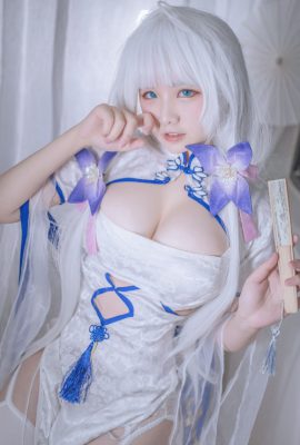 Cosplay 阿半今天很开心 光辉四散