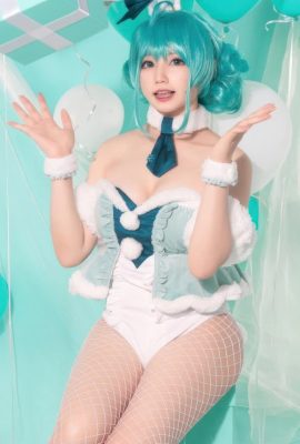 Cosplay Nyako喵子 初音白兔