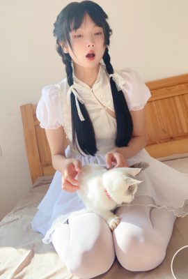 Cosplay 稚乖画册 夜夜 嬉戏 80d白丝