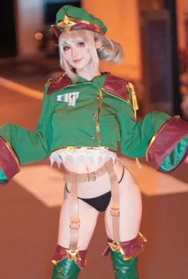 Cosplay 幼愛Youmeko – 小琪舞豹式装甲