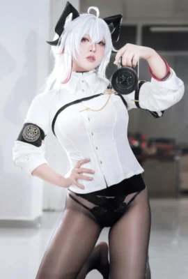 Cosplay 半半子Banbanko – 鸣潮 赞妮