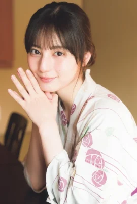 Nao Kosaka 小坂菜緒, Shonen Sunday 2026 No.21 (週刊少年サンデー 2026年21号)